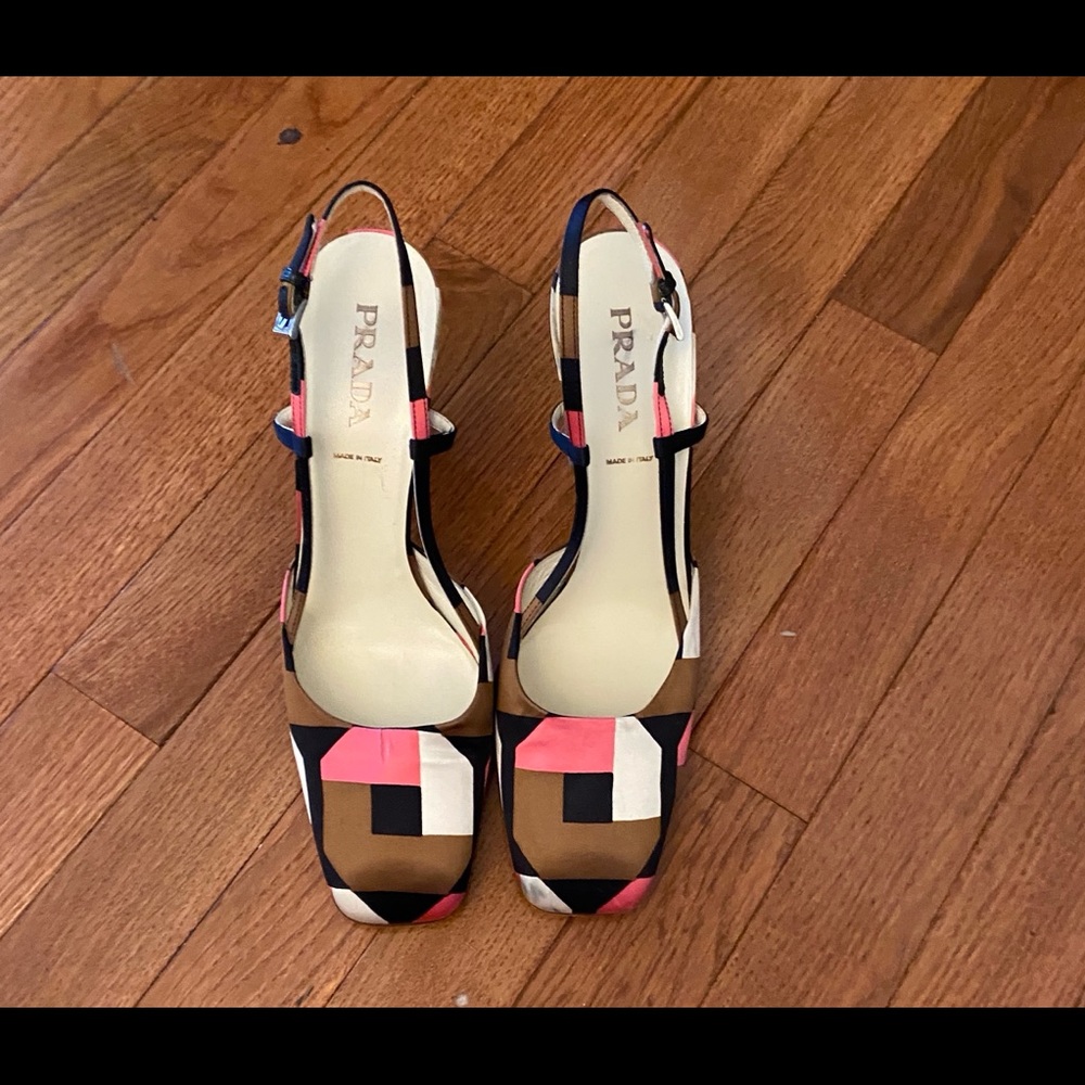 Prada Square Toe Slingback Shoes sz 39.5